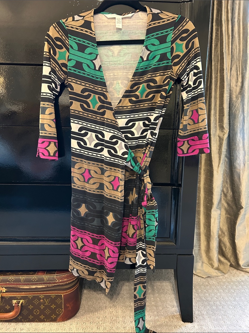 Diane von Furstenberg Vintage Silk Wrap Dress Size Small